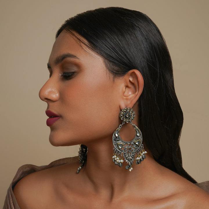 Teejh Aakruthi Gold and Silver Oxidised Earring