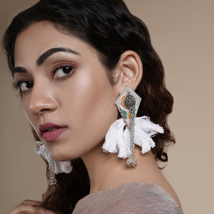Teejh Vallari Grey Tassel Earring