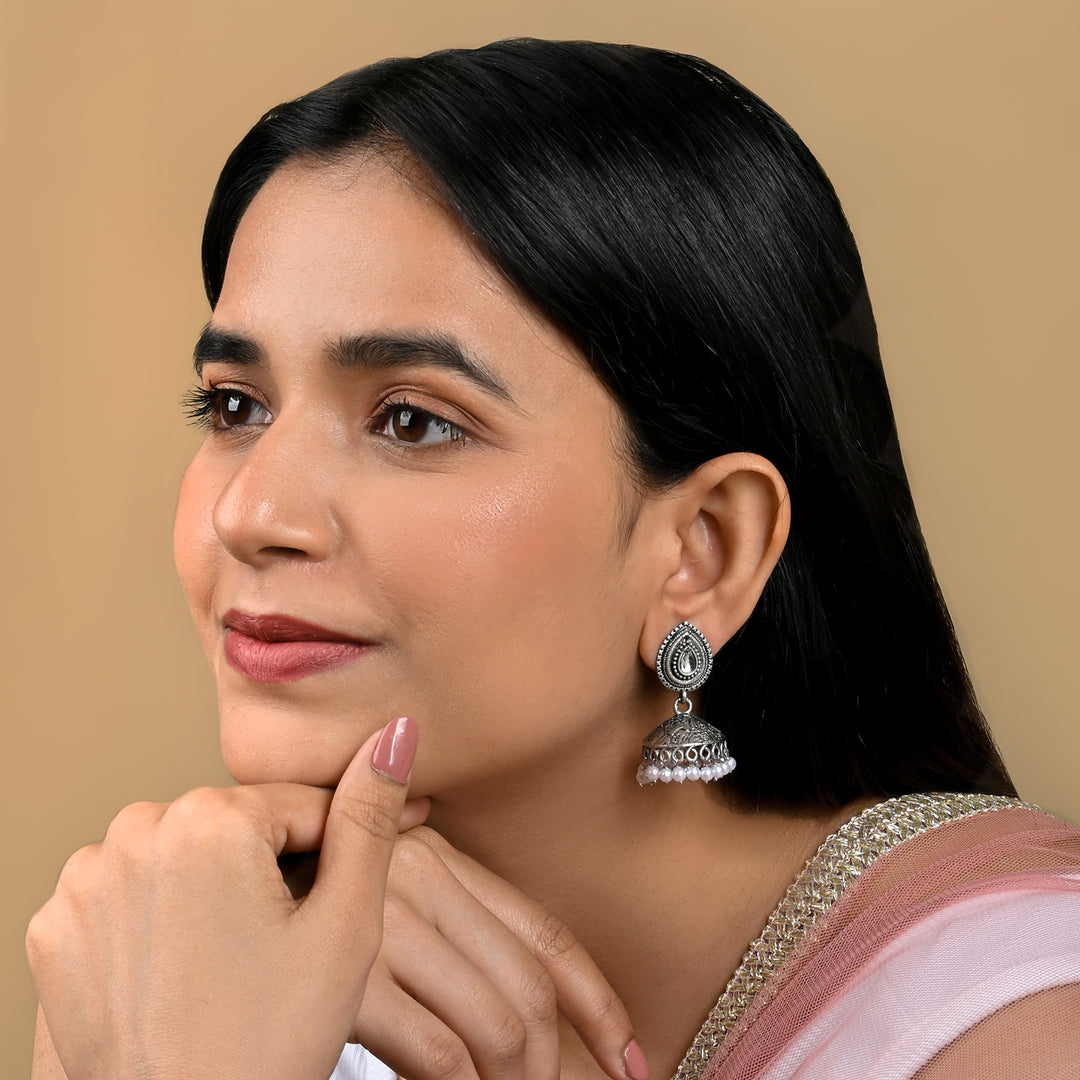 Teejh Ashriya Silver Oxidised Earring
