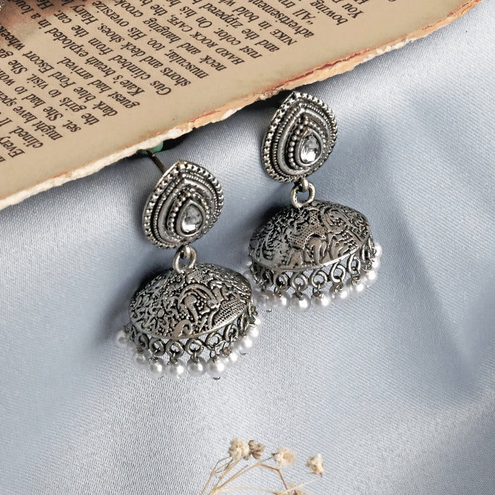 Teejh Ashriya Silver Oxidised Earring