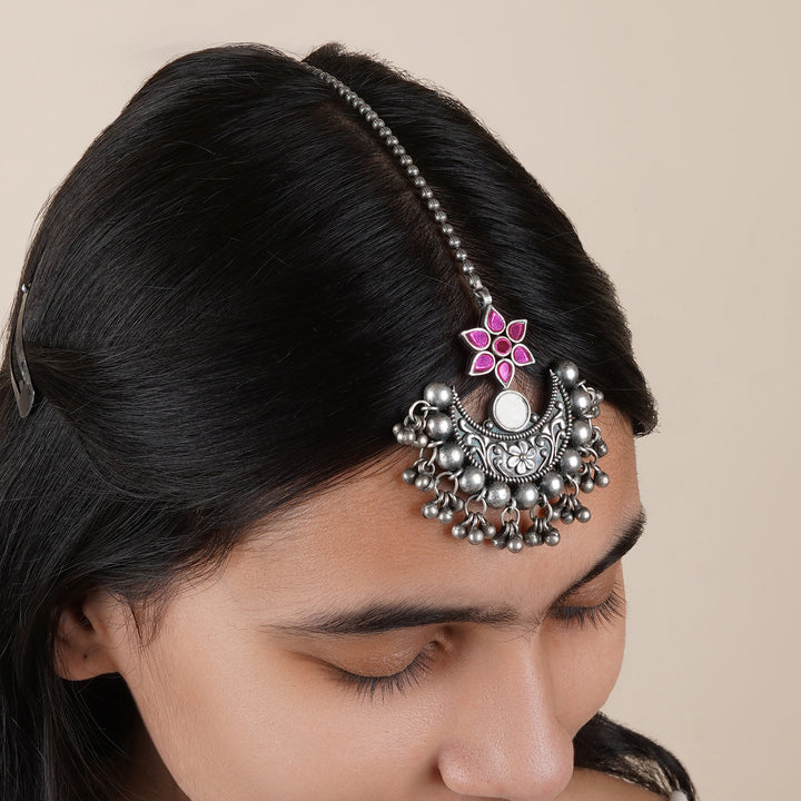 Teejh Iditri Maroon Silver Oxidised Maang Tika