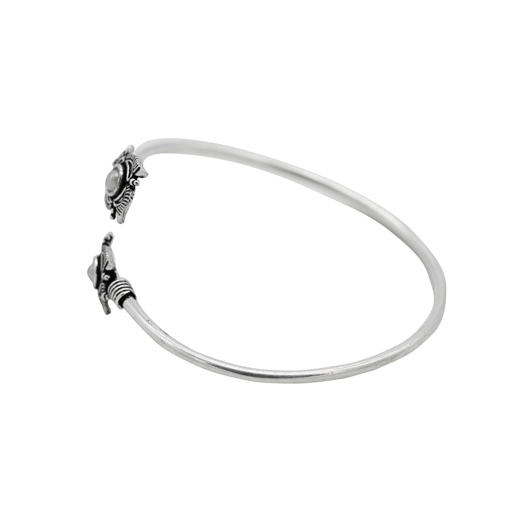 Aparna White Flower Silver Oxidized Bracelet - Teejh