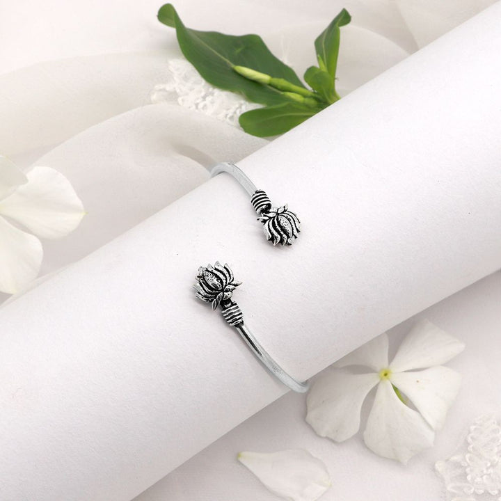 Kamal Silver Oxidized Bracelet Cuff - Teejh