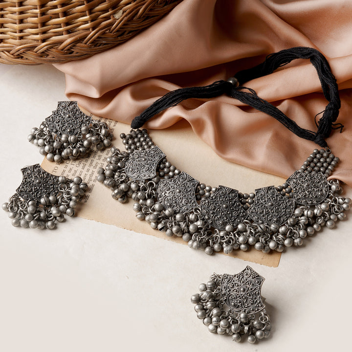 Teejh Jiera Choker Necklace Set
