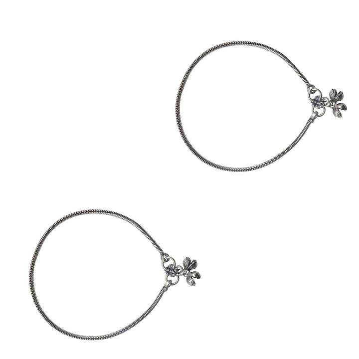 Teejh Single Line Silver Oxidized Ghungroo Anklets