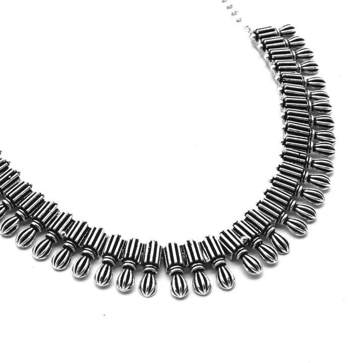 Teejh Jashwi  Choker Necklace Set