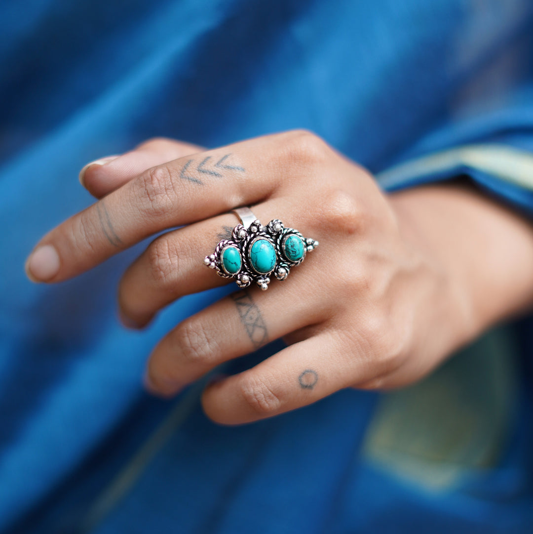 Veena Turquoise Silver Oxidized Ring