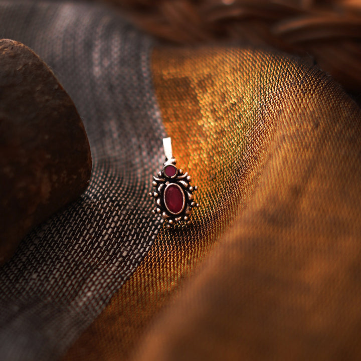 Teejh Parthavi Red Stone Nose Pin