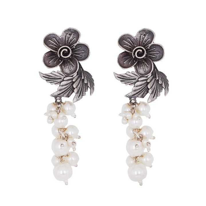 Teejh Kriva Floral Silver Oxidised Pearl Earring
