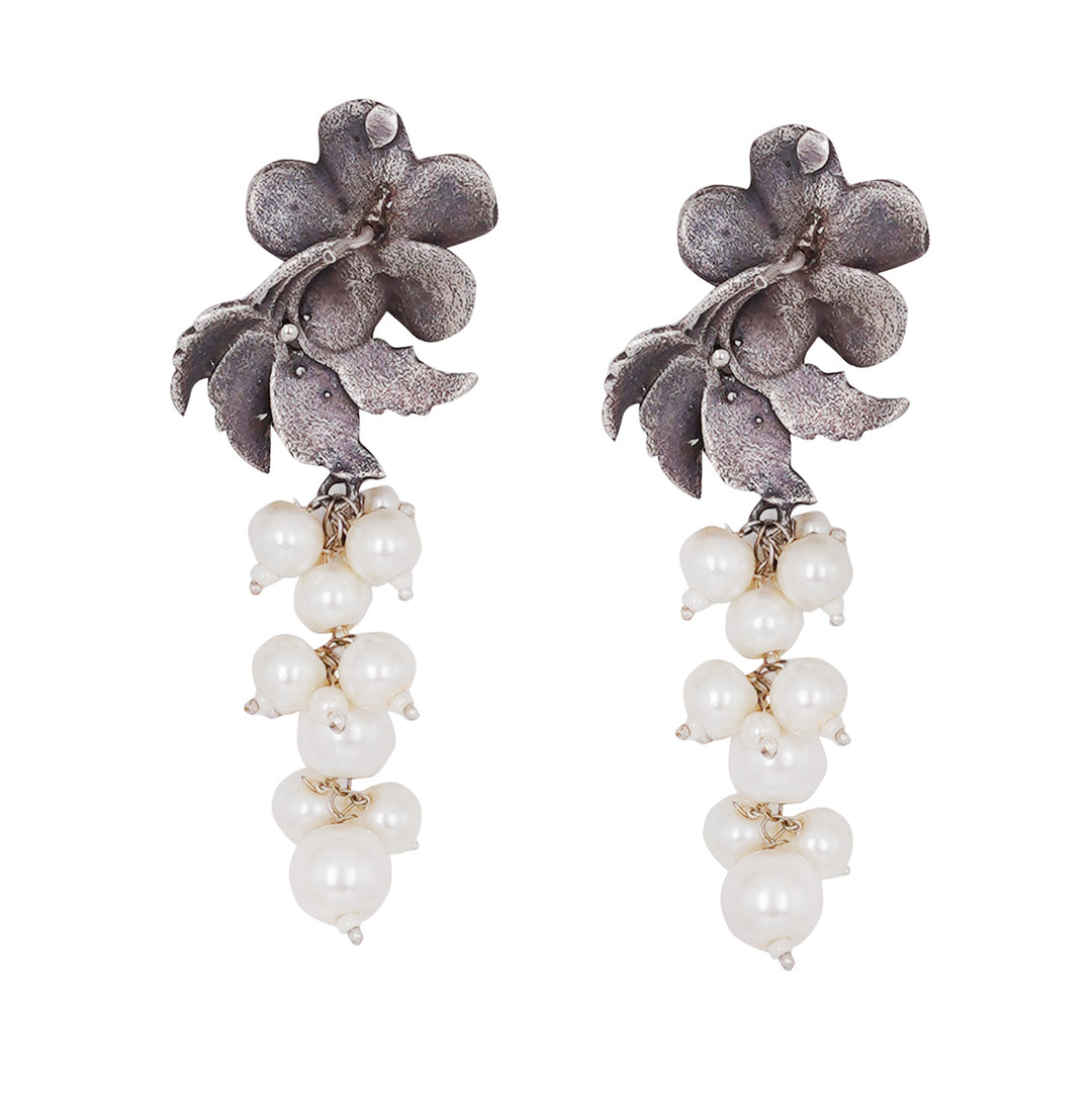 Teejh Kriva Floral Silver Oxidised Pearl Earring