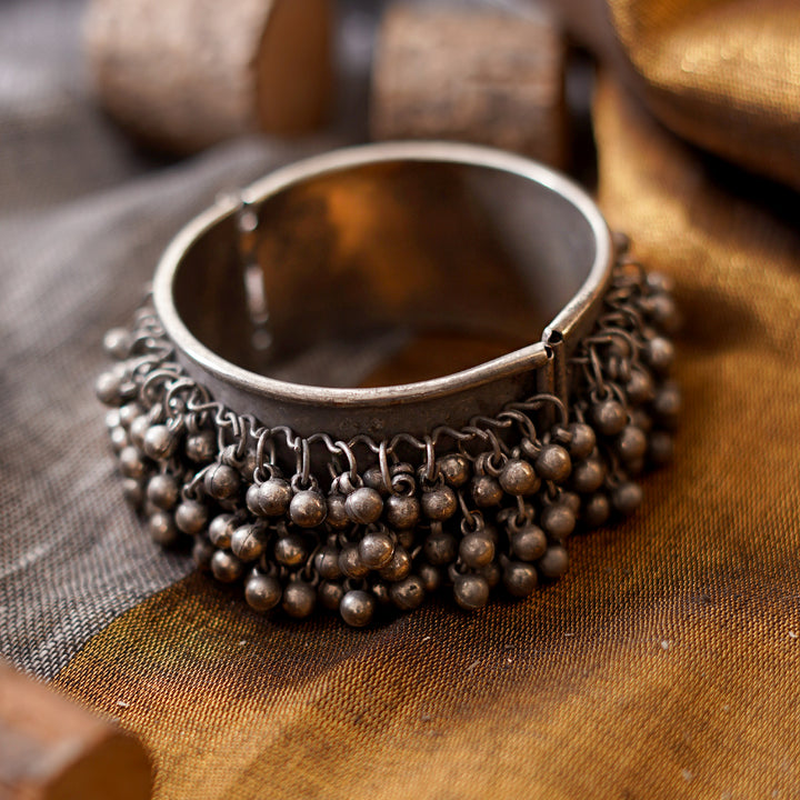 Teejh Vinisha Antique Silver Polish Ghungroo Bracelet