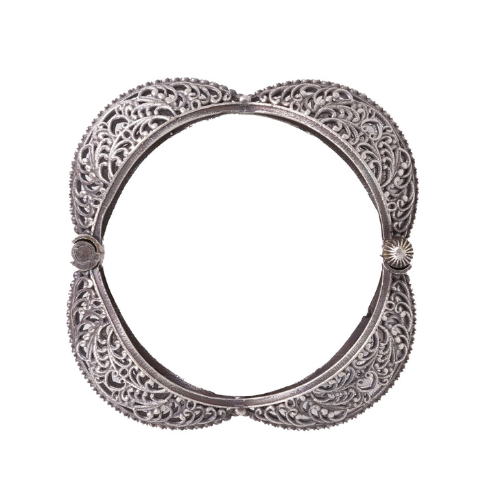 Teejh Yuvanya Antique Silver Polish Bracelet