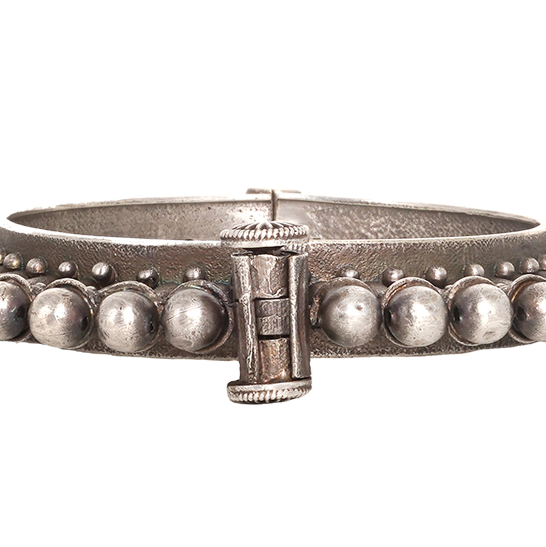 Teejh Jeni Silver Oxidised Bangle