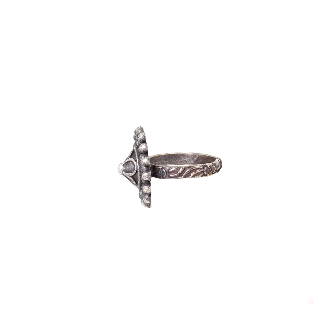 Teejh Nira Antique Silver Polish Ring