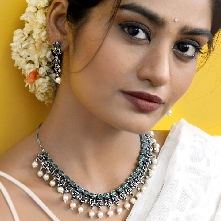 Ekladh Green Stone Silver Pearl Necklace Set - Teejh