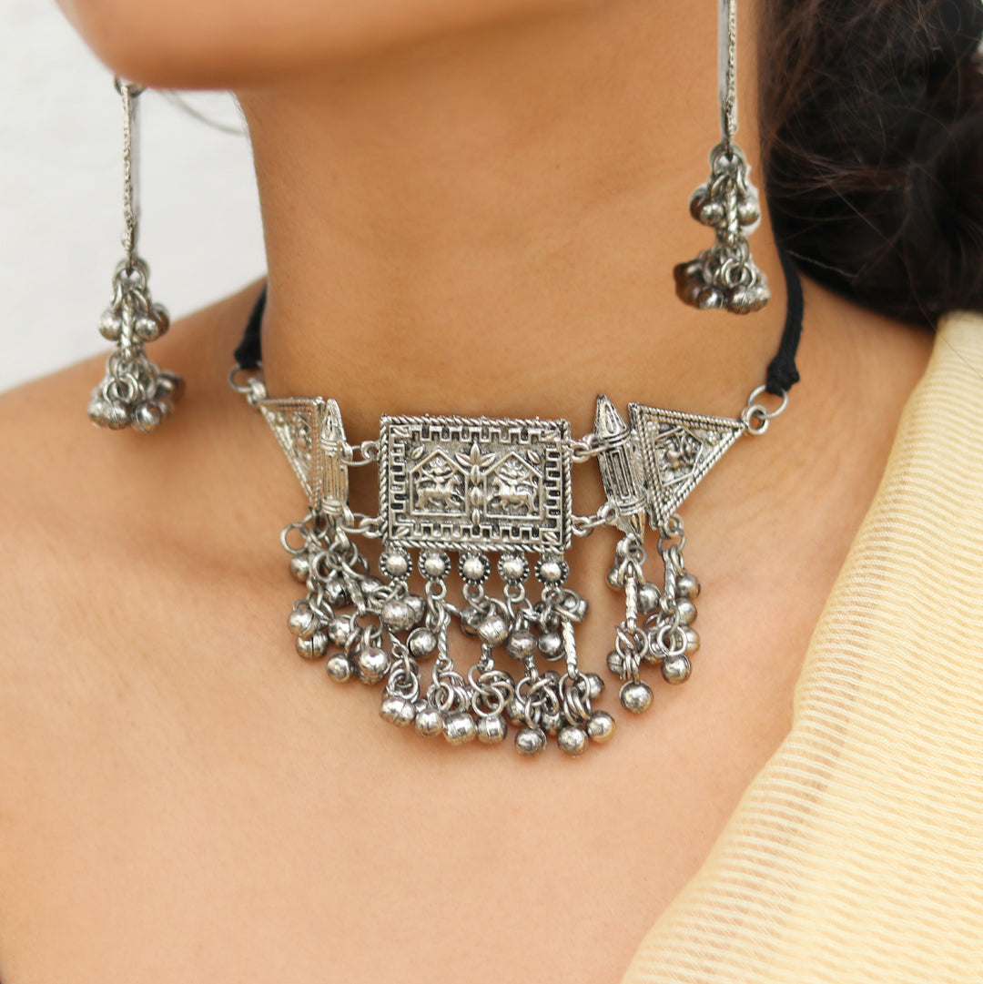 Teejh Dhriti Ghungroo Necklace Set
