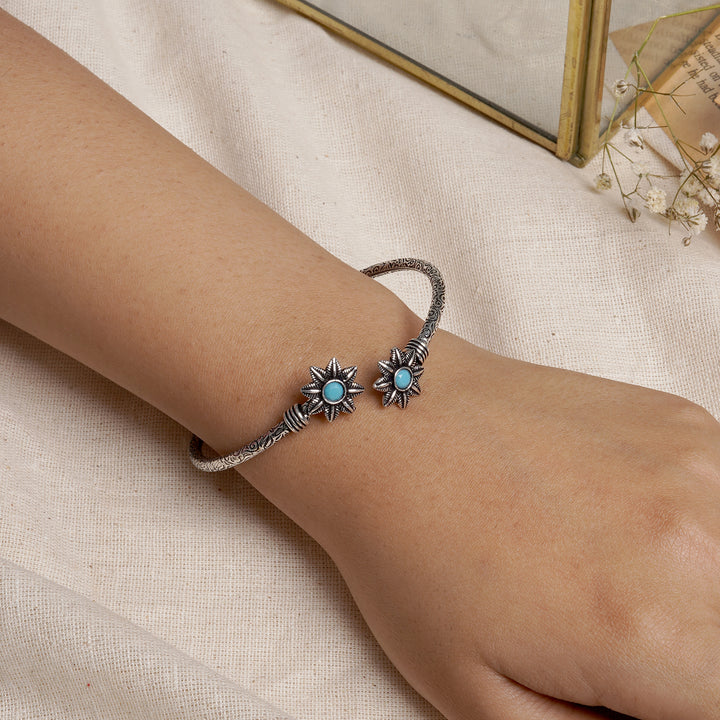 Teejh Shambhavi Silver Oxidised Floral Bracelet