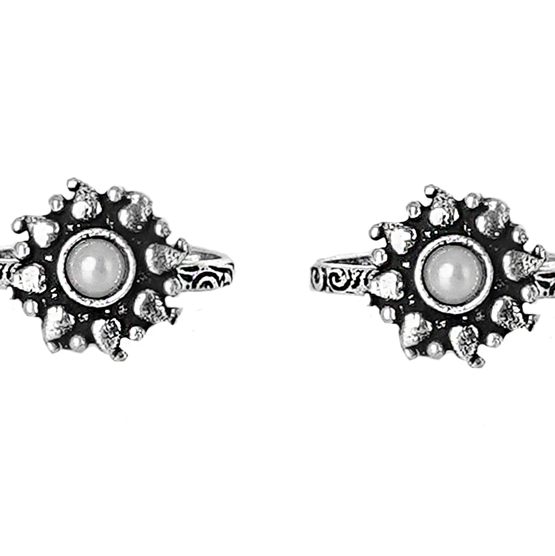 Teejh Miraya White Stone Silver Oxidised Toe Rings