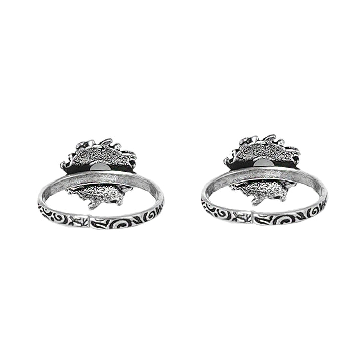 Teejh Ruhi White Stone Silver Oxidised Toe Rings