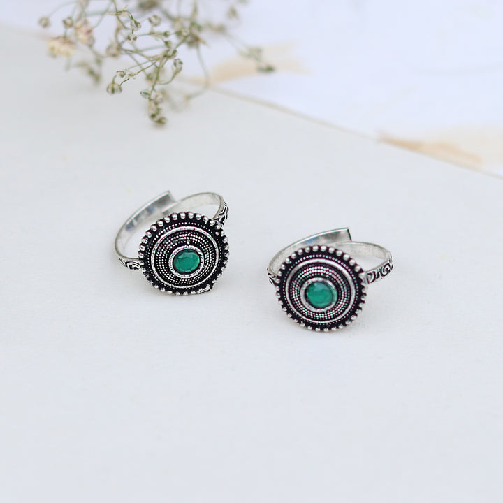 Teejh Shaanvi Green Stone Silver Oxidised Toe Rings