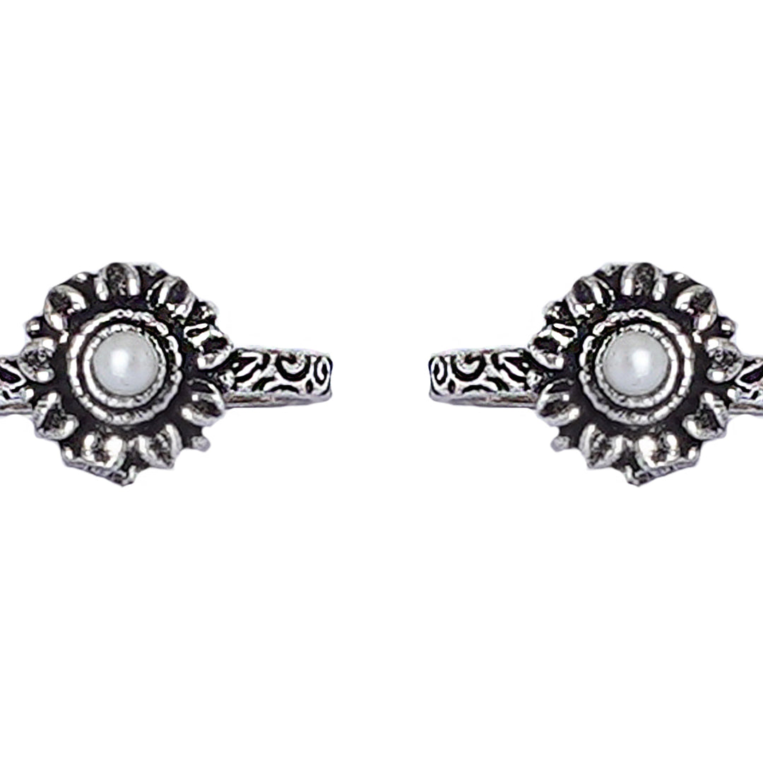 Teejh Kaina White Stone Silver Oxidised Toe Rings
