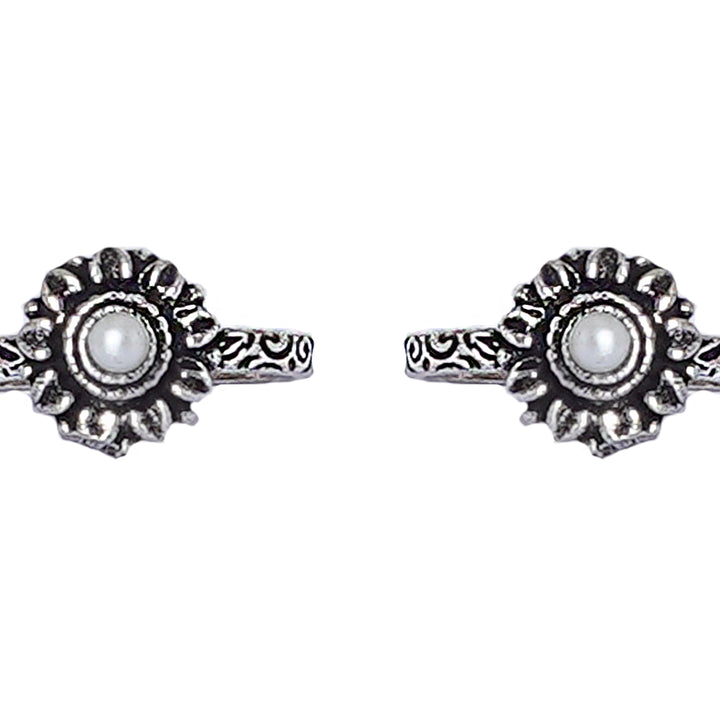 Teejh Kaina White Stone Silver Oxidised Toe Rings
