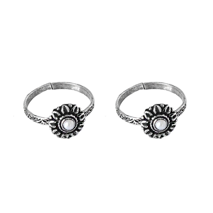 Teejh Kaina White Stone Silver Oxidised Toe Rings