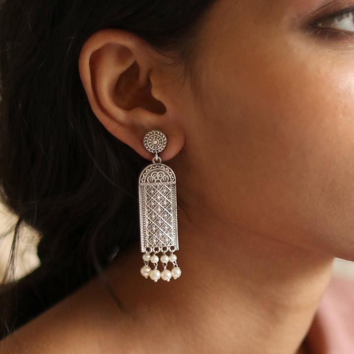 Teejh Oeshi Silver Oxidised Earrings