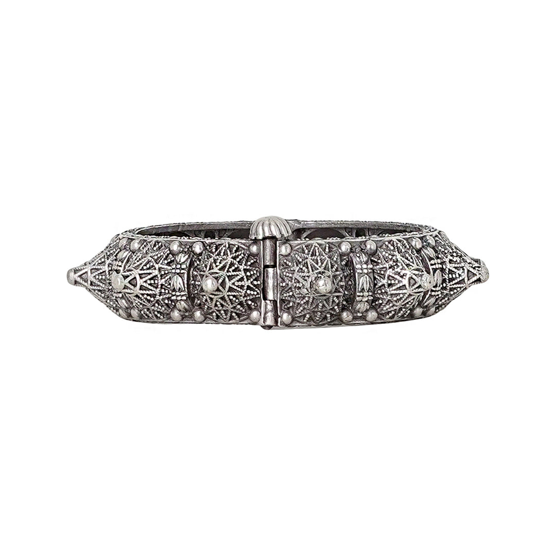 Teejh Yukta Stacked Bracelet Set