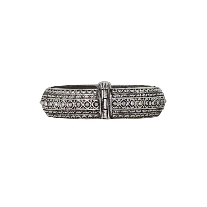 Teejh Raisha Silver Oxidised Bangle