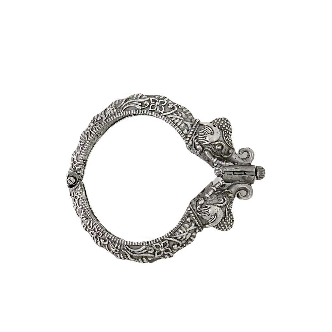 Teejh Meher Silver Oxidised Bangle