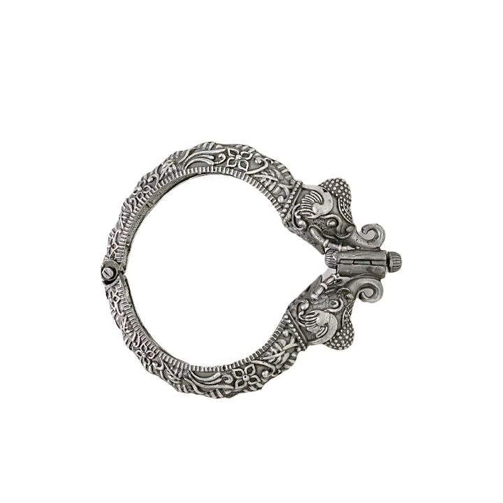 Teejh Meher Silver Oxidised Bangle