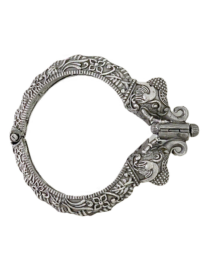 Teejh Charu Silver Oxidised Jewlery Gift Set