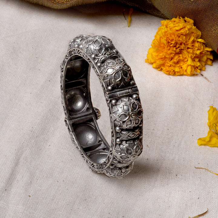 Teejh Dayita Silver Oxidised Bangle
