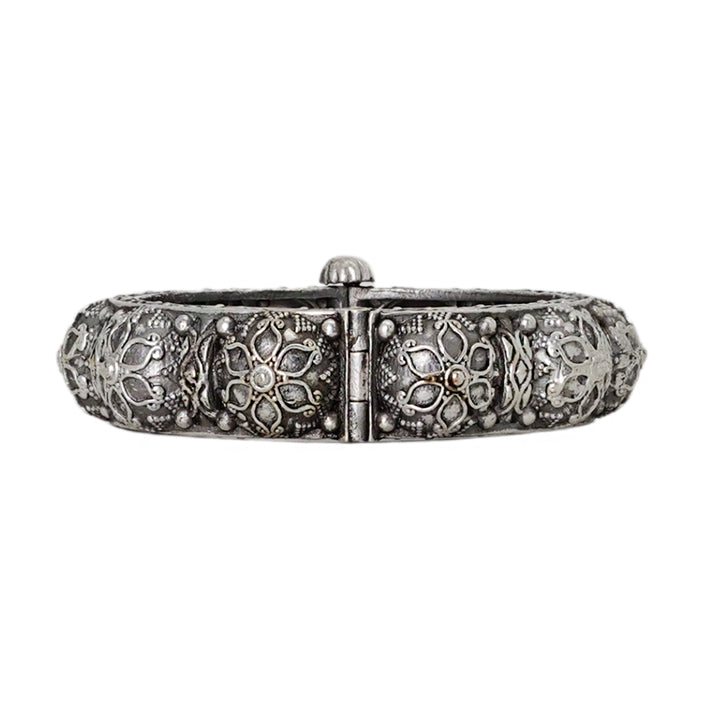 Teejh Dayita Silver Oxidised Bangle
