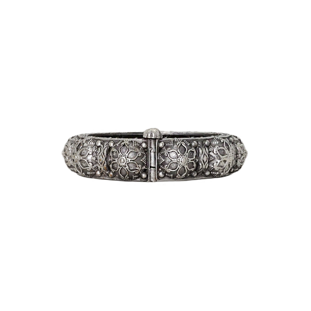 Teejh Dayita Silver Oxidised Bangle