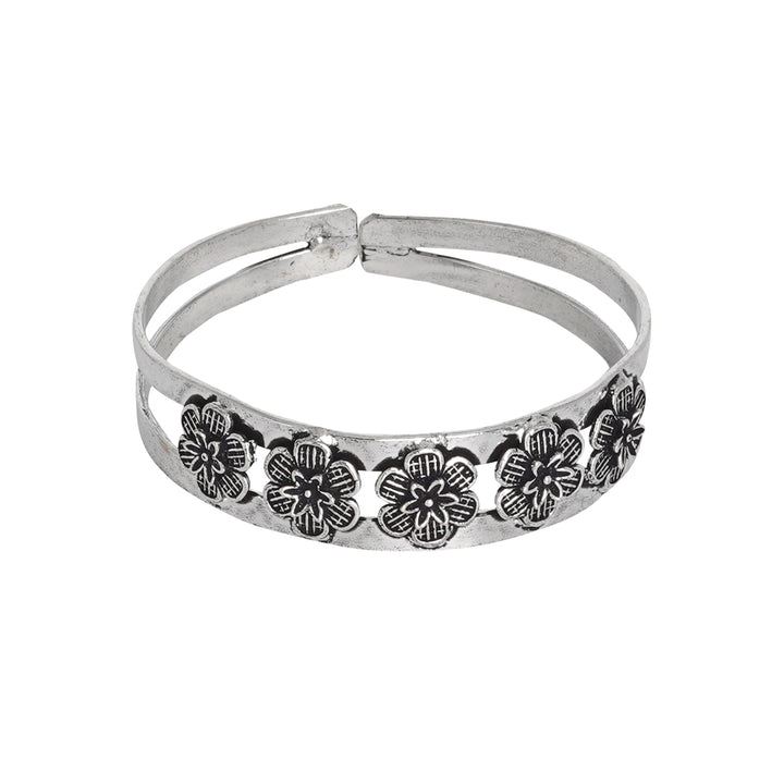 Teejh Margal Silver Oxidised Jewelry Gift Set
