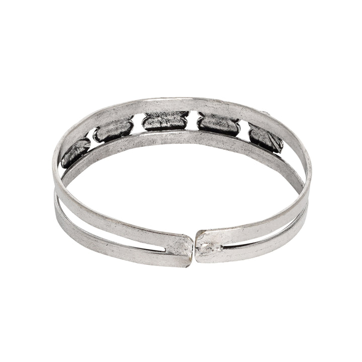 Teejh Omisha Stacked bracelet set