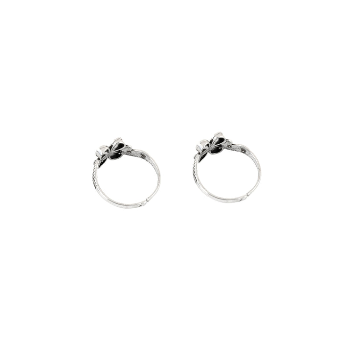 Teejh Dalaja Floral motif silver oxidised toe ring