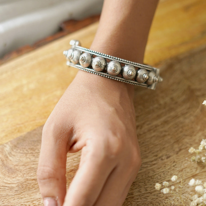 Teejh Sharmila Silver Oxidised Bangle