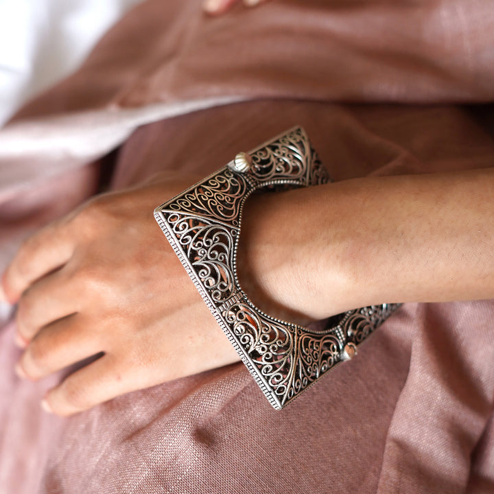 Teejh Nishika Silver Oxidised Bracelet