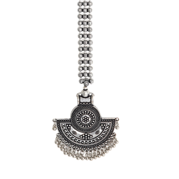 Teejh Saransha Silver Oxidised Maang Tikka