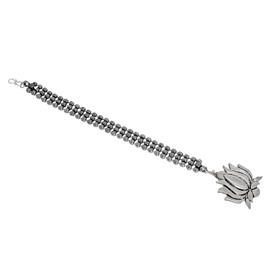 Teejh Vrutika Silver Oxidised Maang Tika