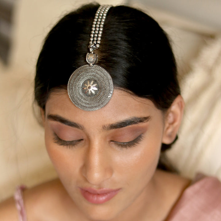 Teejh Miraya Silver Oxidised Maang Tika