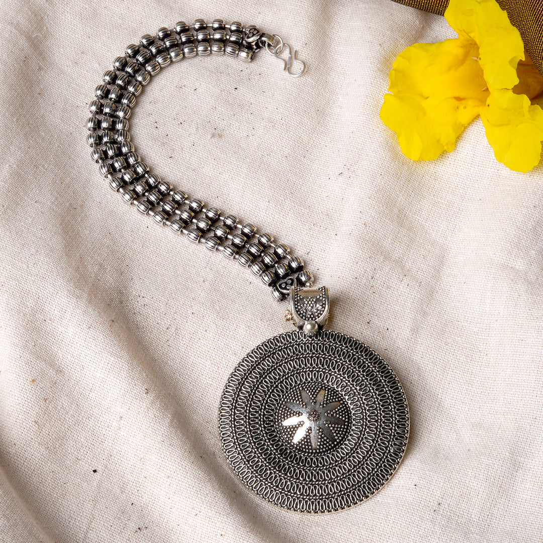 Teejh Miraya Silver Oxidised Maang Tika