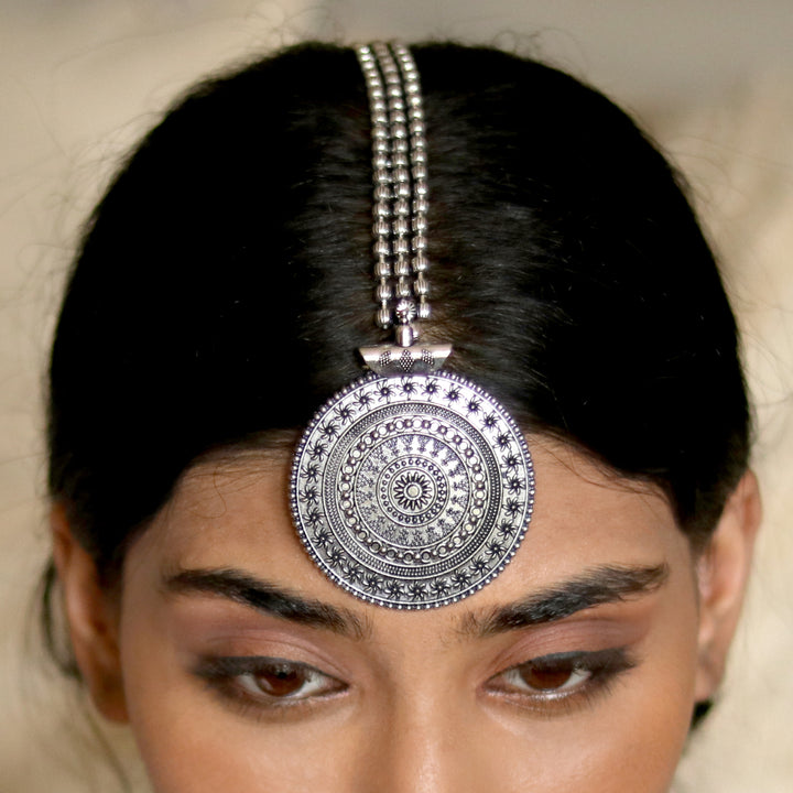 Teejh Deepa Silver Oxidised Maang Tika