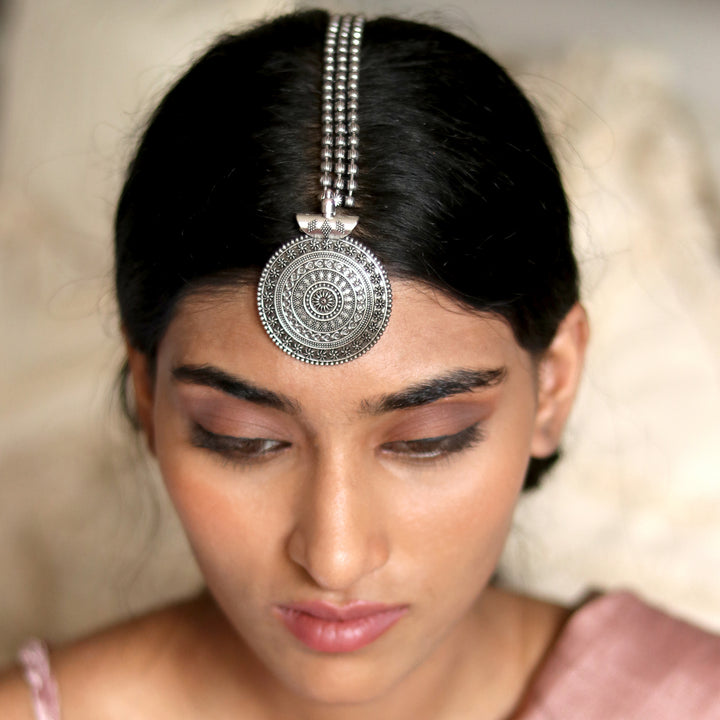 Teejh Sayesha Silver Oxidised Maang Tika