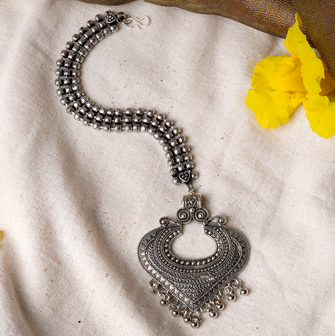 Teejh Sankita Silver Oxidised Mang Tika