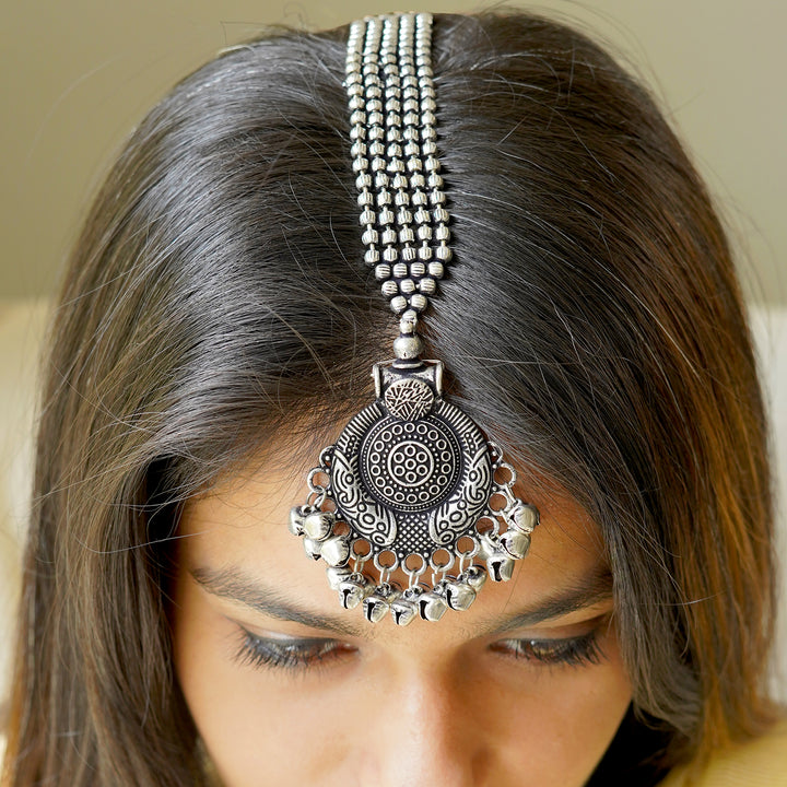 Teejh Safura Silver Oxidised Maang Tika