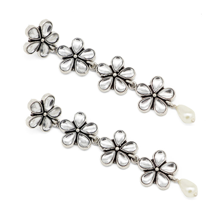 Aathavi Floral Polki Silver Oxidized Earrings - Teejh